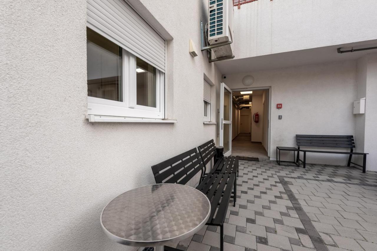 Hostel Elli Split Extérieur photo
